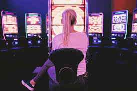 Онлайн казино Spinamba Casino